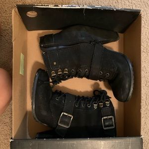 Seychelles Black Leather Romance Ankle Boots